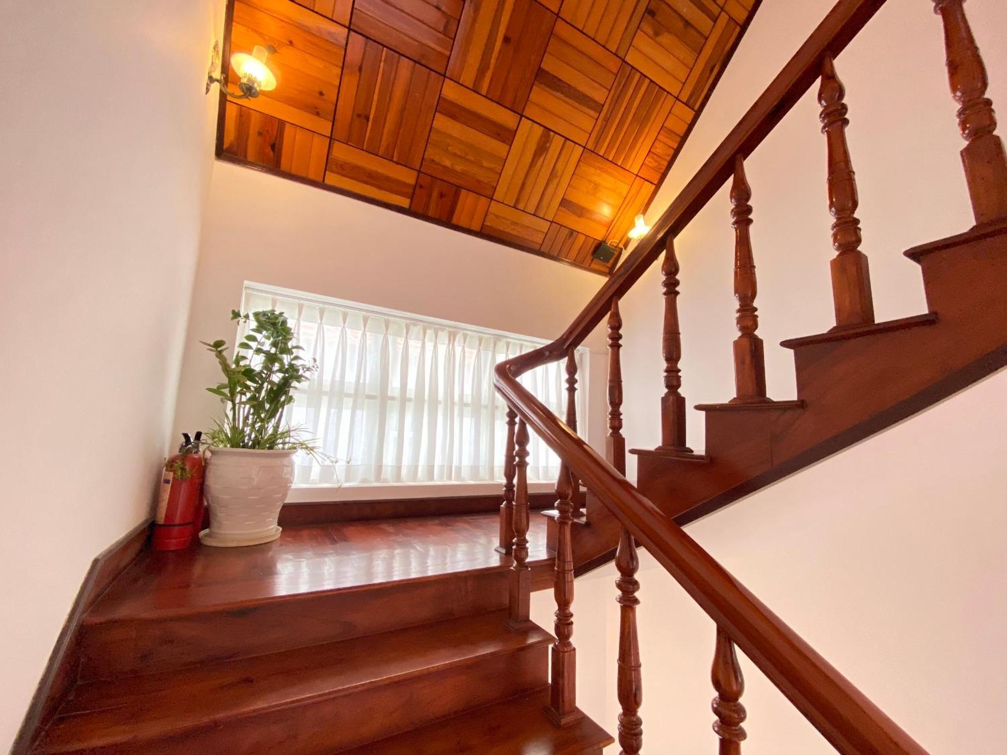 Villa Minh Tuyet Dalat Exterior photo