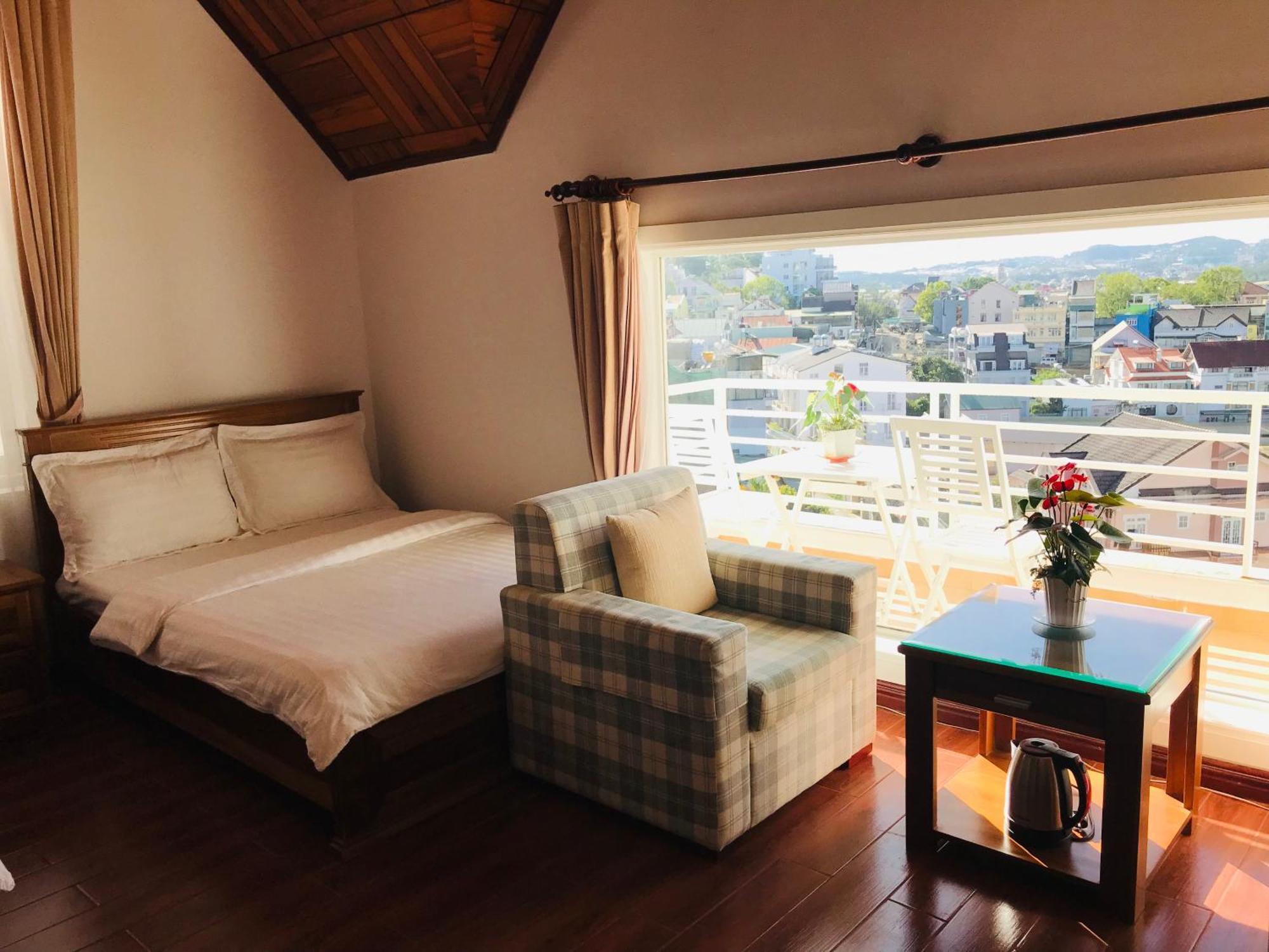 Villa Minh Tuyet Dalat Exterior photo